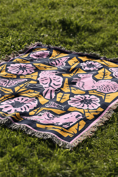 Beautiful World | Woven Blanket | Gardening Collection